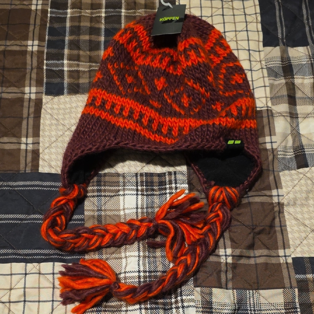 Koppen Red and Purple Knit Kids' Hat